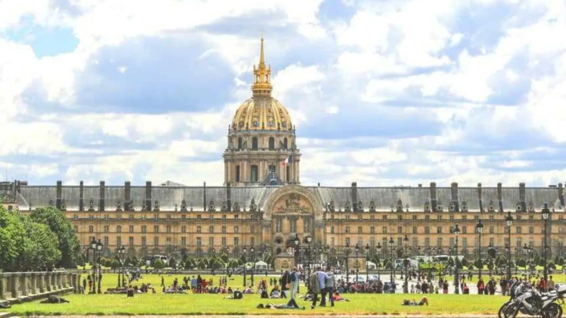 Apartment Appartement Chic - 1Br 4P - Tour Eiffel Invalides Paris