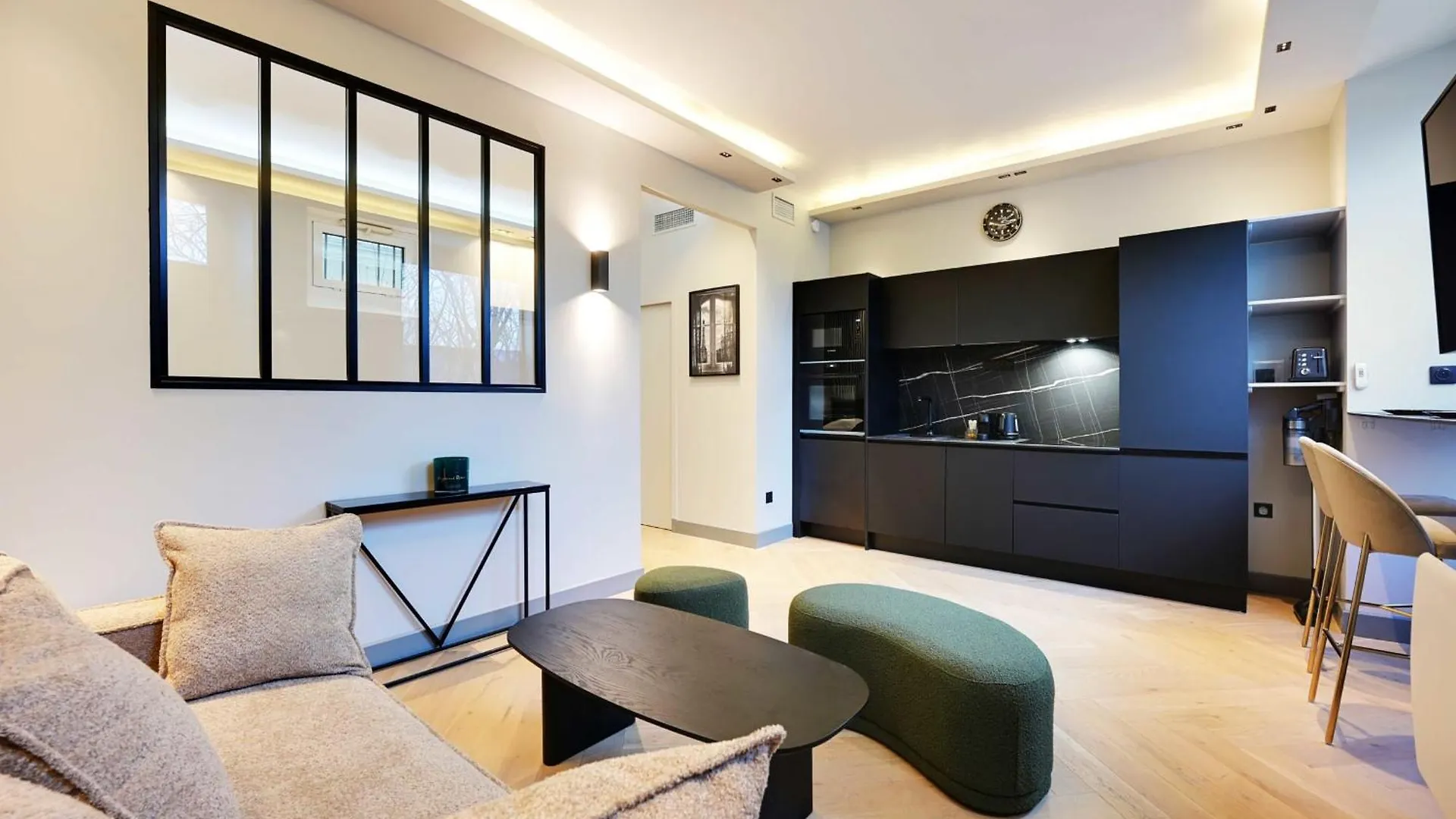 פריז Appartement Chic - 1Br 4P - Tour Eiffel Invalides צרפת